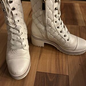 Michael Kors Cream Quilted Lace-Up Boots